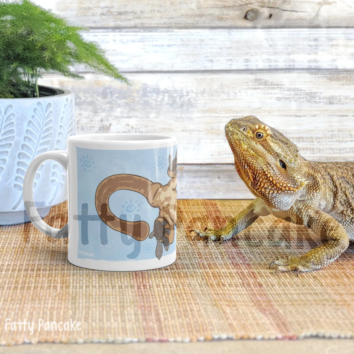 Crested Gecko Itsy Bitsy Feet Mug