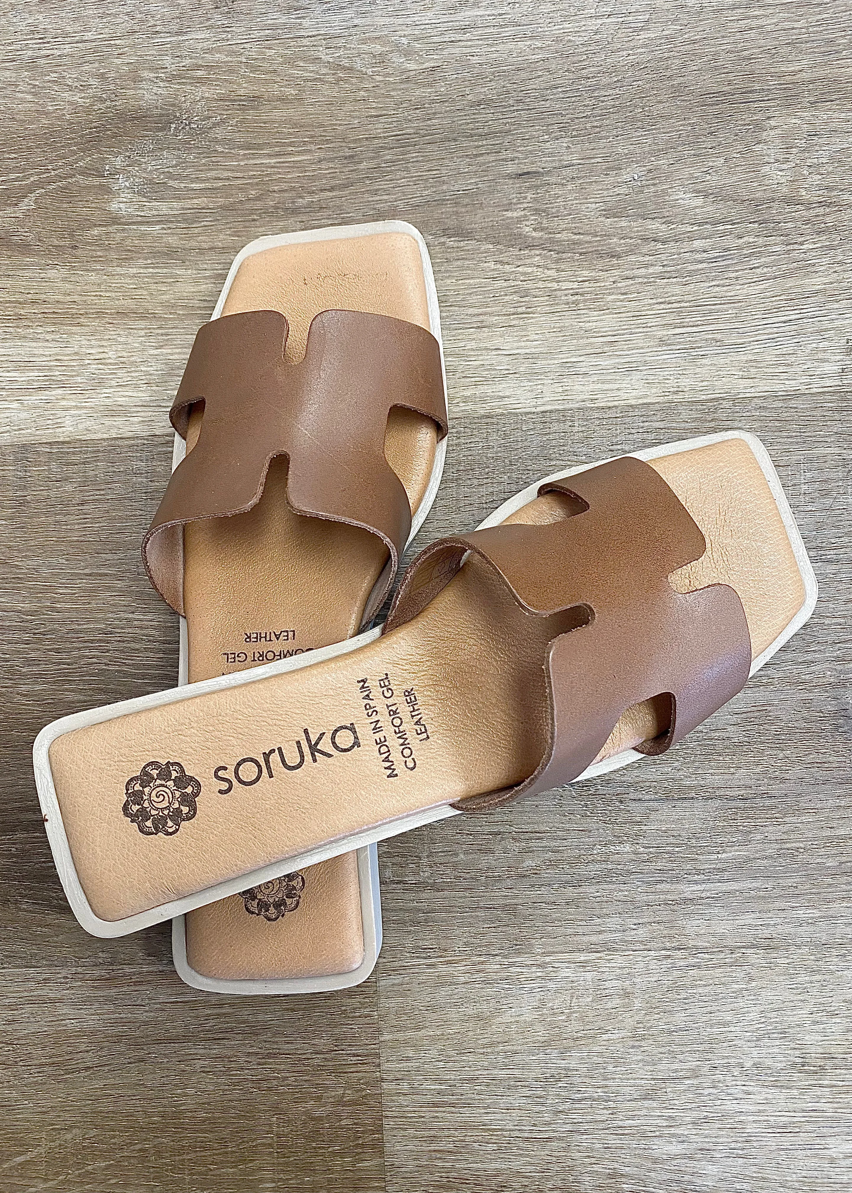 Daphne Sandal