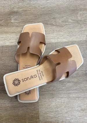 Daphne Sandal