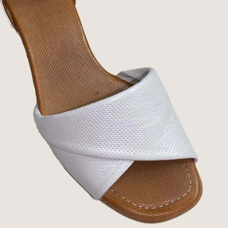 Nu x Neo Haven Sandal